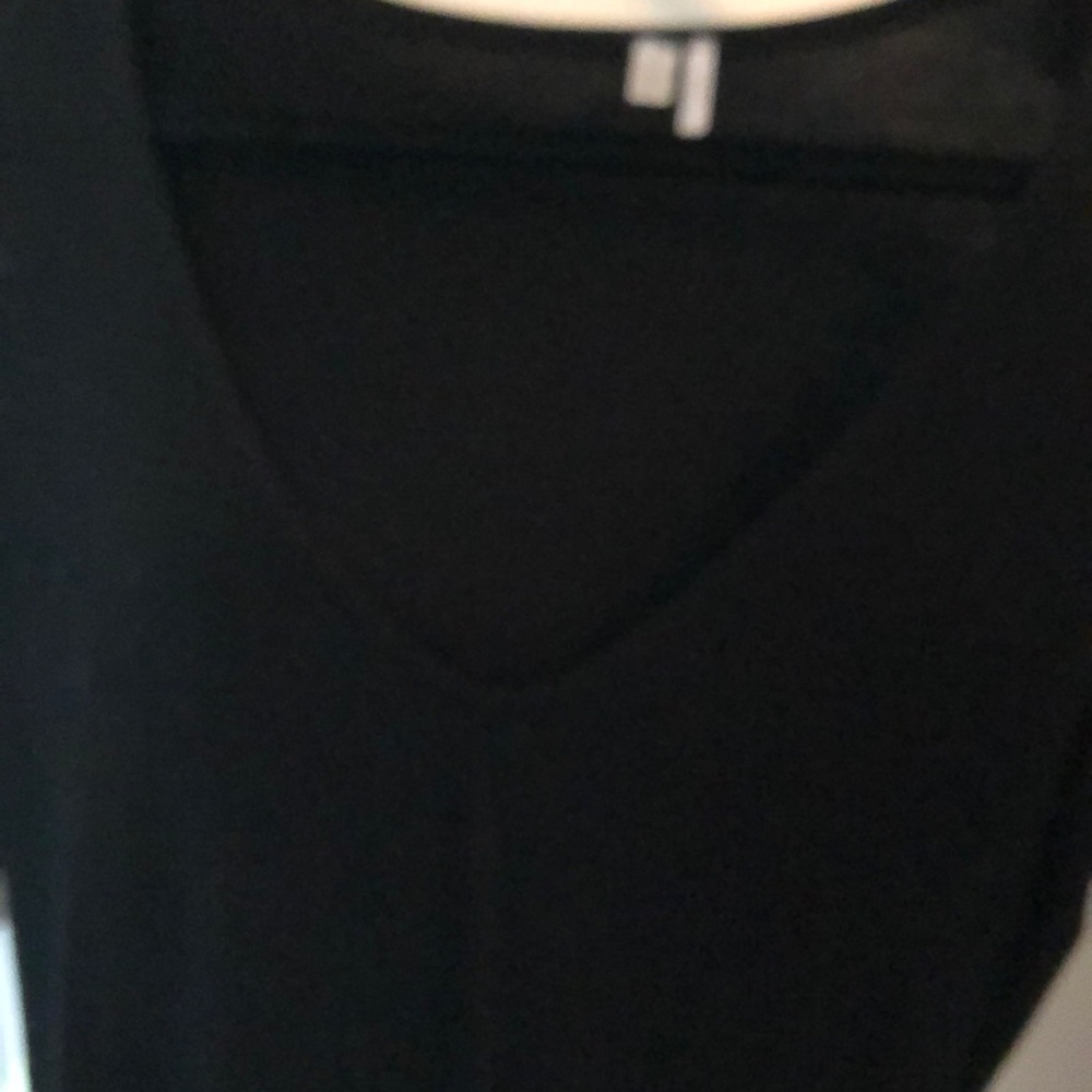 Simple and Basic Black Low Cut Bodysuit - Picture 7 of 8